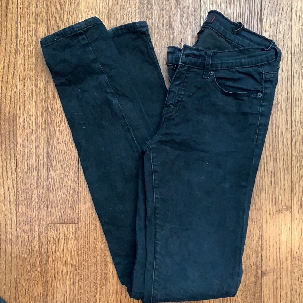 BDG Black Skinny Jeans, 27x34